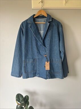 UTCOCO NWT Denim Jacket Blazer Jean Jacket Blue